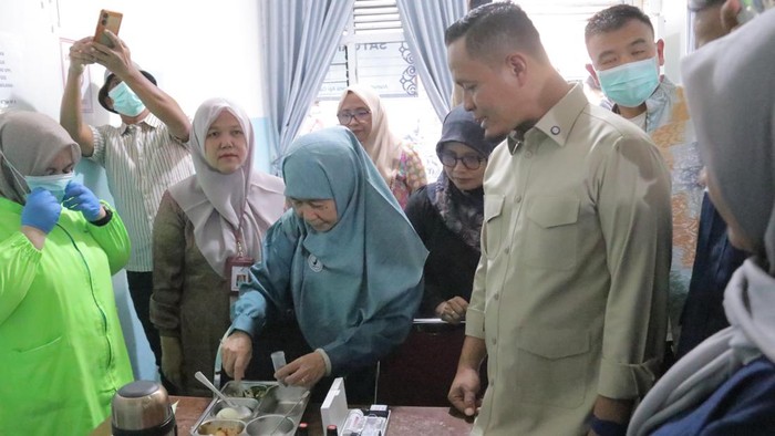 Walkot Agung Nugroho Gandeng BPOM Cek SPPG, Pastikan MBG di Pekanbaru Lancar