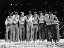 Berapa Tahun Kontrak Member ALPHA DRIVE ONE?