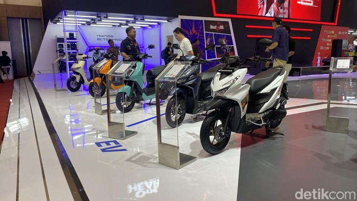 Booth Honda di IMOS 2025
