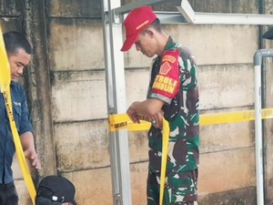 Buang Limbah ke Aliran Sungai Cileungsi, Pabrik di Bogor Disegel DLH