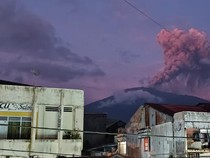 Gunung Marapi Erupsi Lagi, Semburkan Abu Vulkanik Setinggi 1.000 Meter