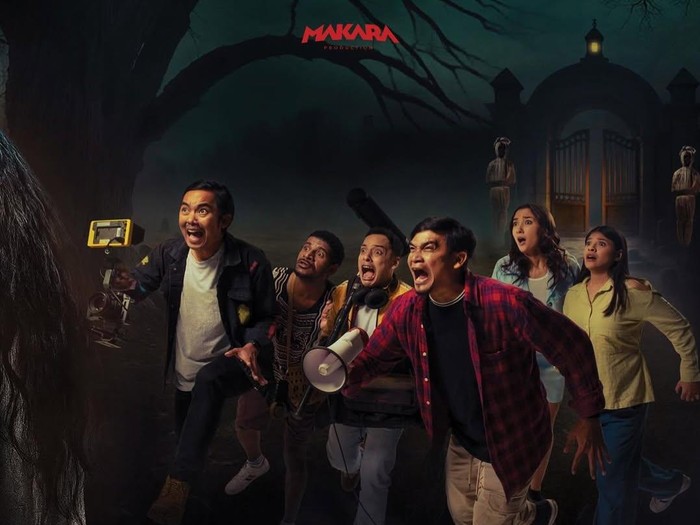Film Maju Serem Mundur Horor