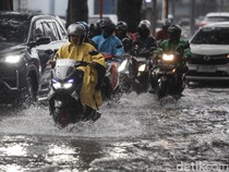 Peringatan Dini Cuaca Ekstrem BMKG 8-10 Oktober, Hujan Lebat-Angin Kencang