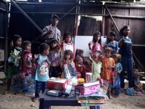 Pengabdian Iptu Bastian Tuhuteru Jadi Pendidik Masyarakat Adat Buru Selatan