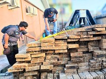 Selundupkan Kayu Meranti Ilegal ke Tarakan, Seorang Juragan Ditangkap
