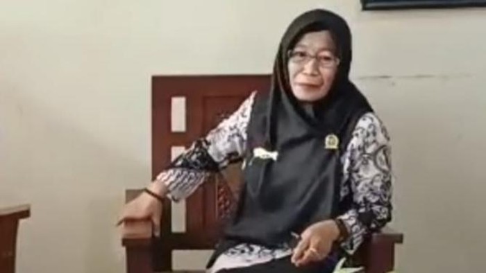 Kepala SDN Semanding, Sulistyowati