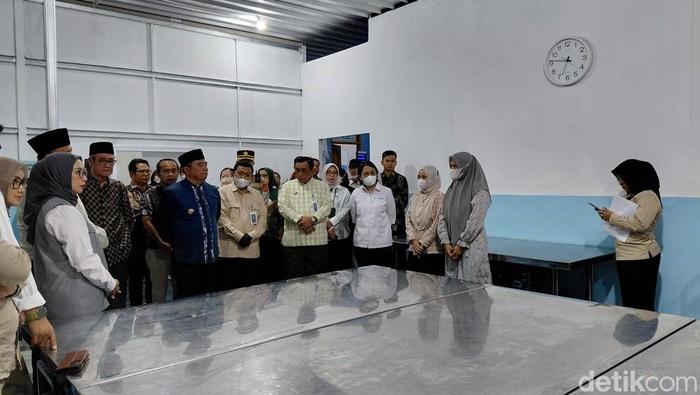 Kunjungan DPR RI ke SPPG di Garut, Jumat (26/9/2025).
