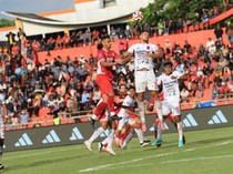 Boris Kopitovic-Reyner Bawa Bali United Cukur Semen Padang FC 1-3
