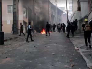 Video Madagaskar Memanas, Aksi Protes Krisis Air-Listrik Berujung Bentrok