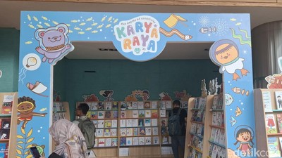 Melihat Pameran Karya Raya 2025, Tampilkan 1.850 Buku Karya Siswa SD-SMP
