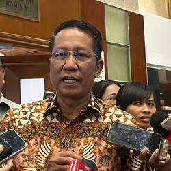 Menkum Supratman Ancam Cabut Izin LMK yang Tak Transparan