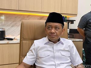 Digugat Gegara BBM SPBU Swasta Kosong, Bahlil Buka Suara