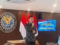 Jakarta Macet Parah Imbas Perbaikan Gerbang Tol, AHY Turun Tangan