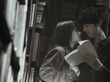 Chun Woo Hee Curi-curi Cium Song Joong Ki di Episode My Youth Malam Ini