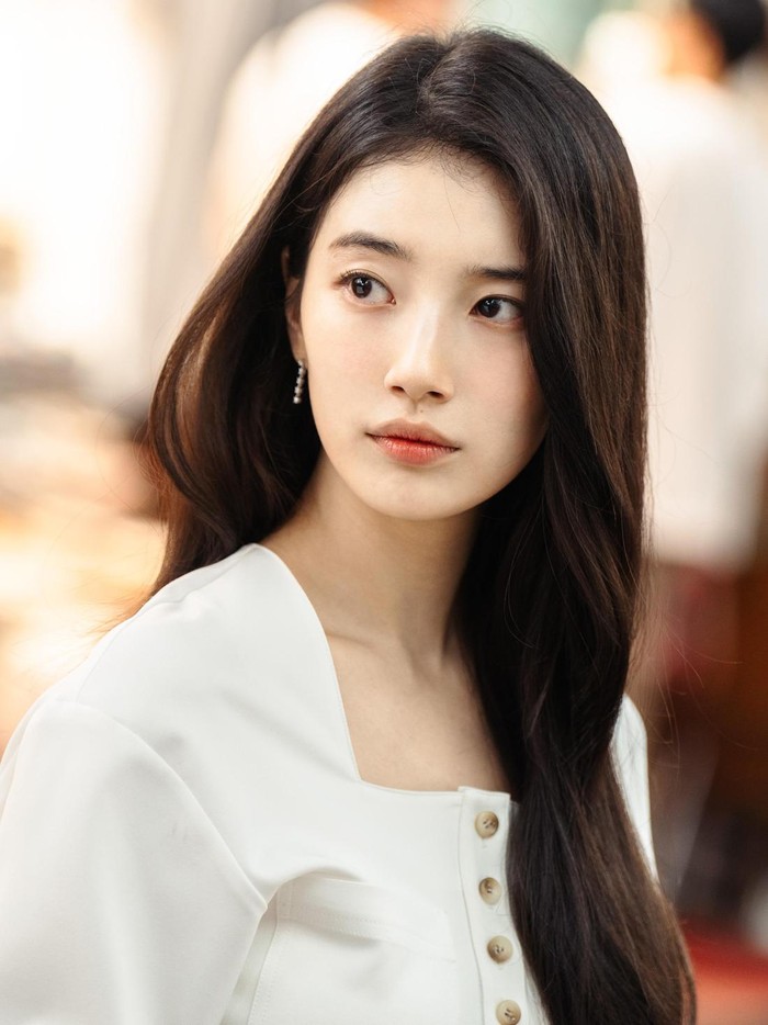 Penampilan Suzy dalam drama Korea Genie Make A Wish
