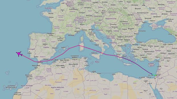 Penerbangan Perdana Menteri Israel Benjamin Netanyahu ke AS menghindari wilayah udara Prancis dan Spanyol, dan dialihkan melalui Selat Gibraltar. (X/@kennardmatt)