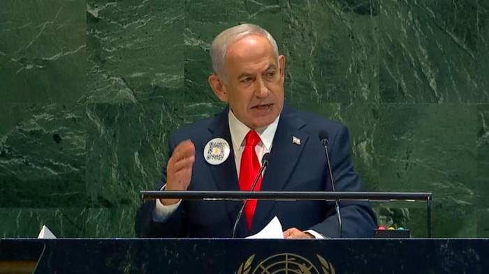 PM Israel Benjamin Netanyahu saat pidato di Sidang Umum PBB, New York, Jumat (26/9/2025). (YouTube/United Nations)
