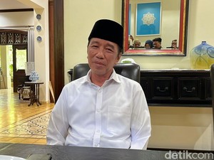 Temui Jokowi di Solo, Hasan Nasbi Ngaku Bicara Politik hingga PSI