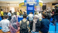 Antrean sudah terlihat sejak pagi demi mendapatkan promo spesial, menjadikan acara ini lebih ramai hingga 125% dibanding sebelumnya.  