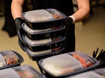 Mi Goreng di Menu MBG Bau, Diduga Bikin 20 Siswa SD di Jaktim Keracunan