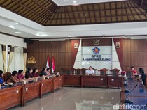 Honorer Non-Database di Buleleng Ngadu ke DPRD, Minta Kepastian Nasib
