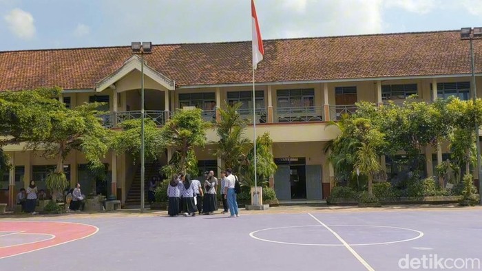 SMAN 1 Kedungwaru, Tulungagung