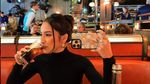 So Sweet! Jennifer Coppen Masak Ayam Panggang Untuk Justin Hubner
