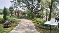 Taman seluas 1 hektare ini punya spot yang penuh makna dan bersifat sangat religius, salah satunya Jalan Salib dengan 14 pemberhentian. Jalan ini menjelaskan kisah Yesus selama di dunia hingga dimakamkan (dok. Qonita Hamidah/detik travel)
