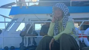 Potret Wanda Hamidah Terdampar di Italia, Optimis Kapal Bakal Berlayar ke Gaza