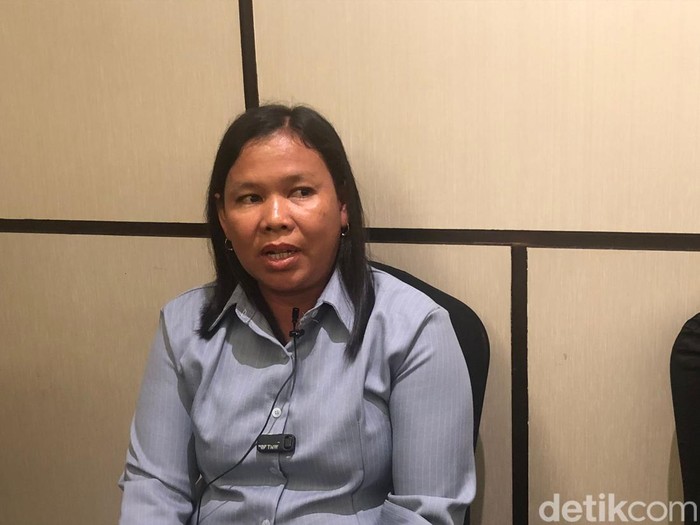 Kemudian warga Desa Bangkal, Kecamatan/Kabupaten Seruyan, Mariani (38) menuturkan sejak ada perusahaan sawit di desanya pada 2013 hingga kini, warga belum menerima plasma sawit.