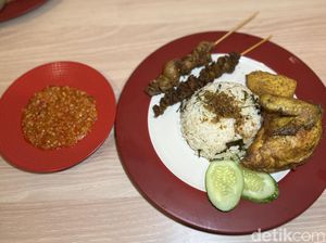 Baru di Jaksel! Warung Ini Punya Sambal Asap hingga Oseng Mercon Nikmat