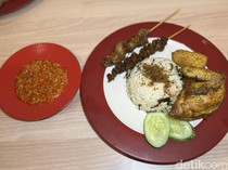 Baru di Jaksel! Warung Ini Punya Sambal Asap hingga Oseng Mercon Nikmat