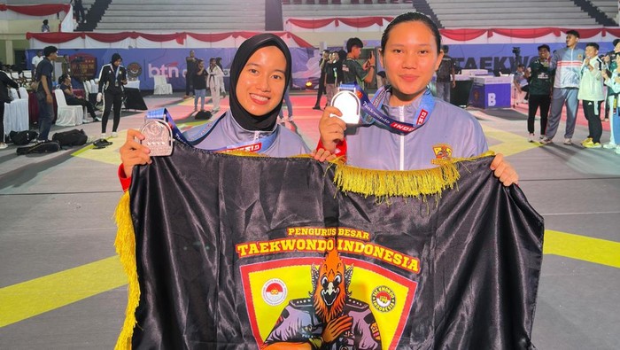 Dua bintara Polwan Polda Riau meraih medali pada Kejuaraan Taekwondo Internasional.