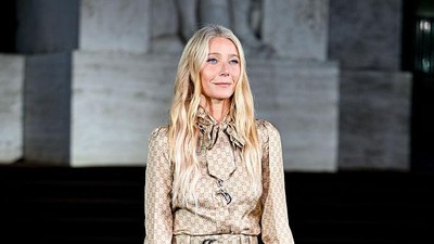 Foto: Adu Gaya Para Bintang di Milan Fashion Week Spring 2026, Ada RM BTS