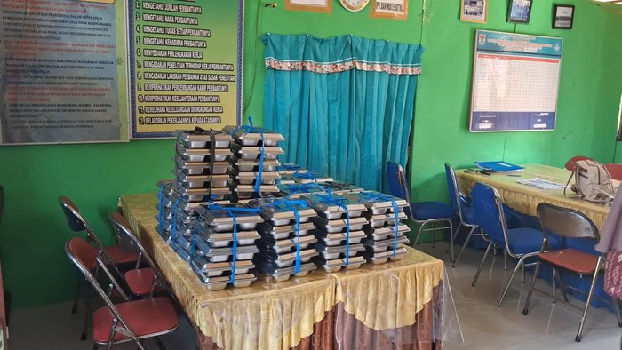 Paket MBG di SDN 42 Lubuklinggau