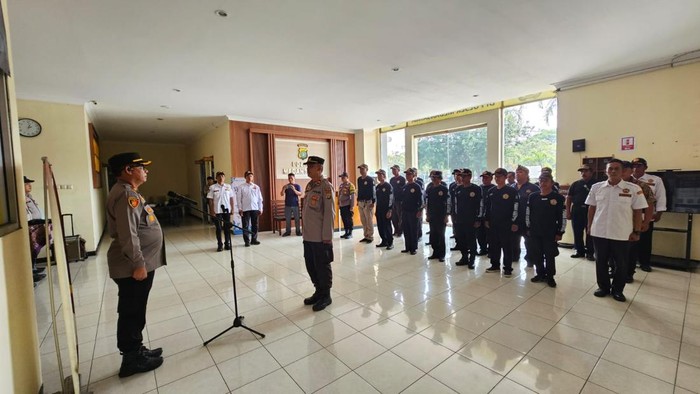 Polsek Medansatria resmi membentuk Pengurus Kelompok Sadar Keamanan dan Ketertiban Masyarakat (Pokdar Kamtibmas) Bhayangkara. (dok ist)