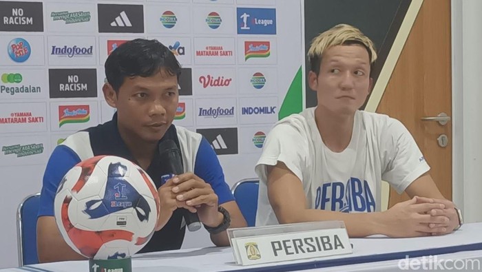 Persiba Balikpapan saat menggelar jumpa pers usai laga melawan PSIS di Stadion Jatidiri Semarang, Sabtu (27/9/2025).