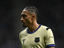 Cedera Kambuh, Raphinha Berpotensi Absen Lebih Lama