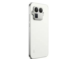 Realme GT 8 Pro Usung Snapdragon 8 Elite Gen 5 Tembus Skor Antutu 4 Juta