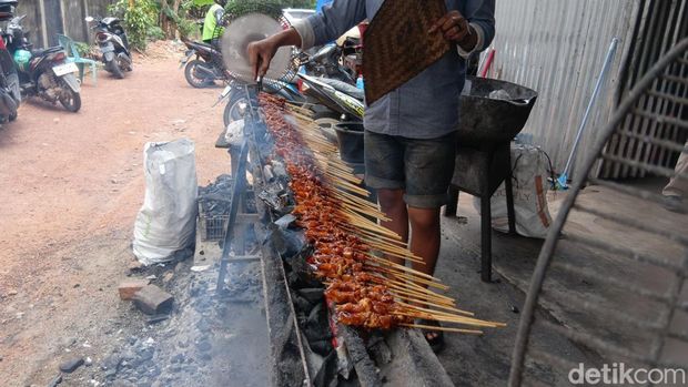 Sate Madura Bang Lesap di Palembang