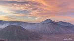 Menjelajahi Gunung Bromo dengan Pesona Alam di Negeri Awan