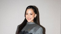 Aktris kelahiran 2003 ini telah membintangi banyak judul film. Terbaru, Zara berperan sebagai Zahra dalam film berjudul Tukar Takdir. Foto: Instagram/@zaraadhsty