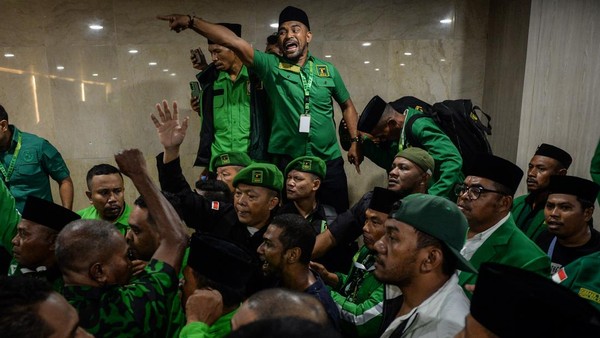 Detik-detik Kericuhan Warnai Pembukaan Muktamar ke-10 PPP