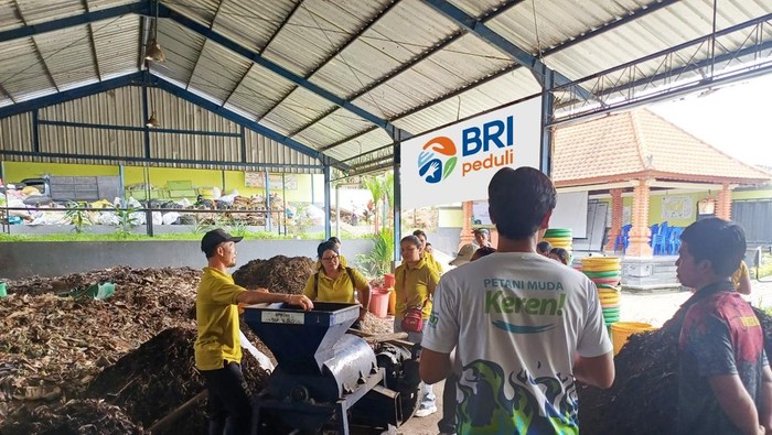 Kegiatan pengelolaan sampah (Foto. Dok. BRI)