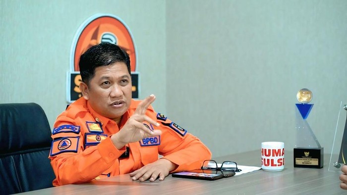 Kepala BPBD Sulsel Amson Padolo.