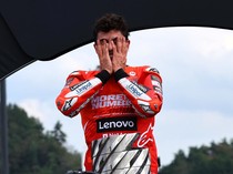 Air Mata Juara Dunia Marc Marquez