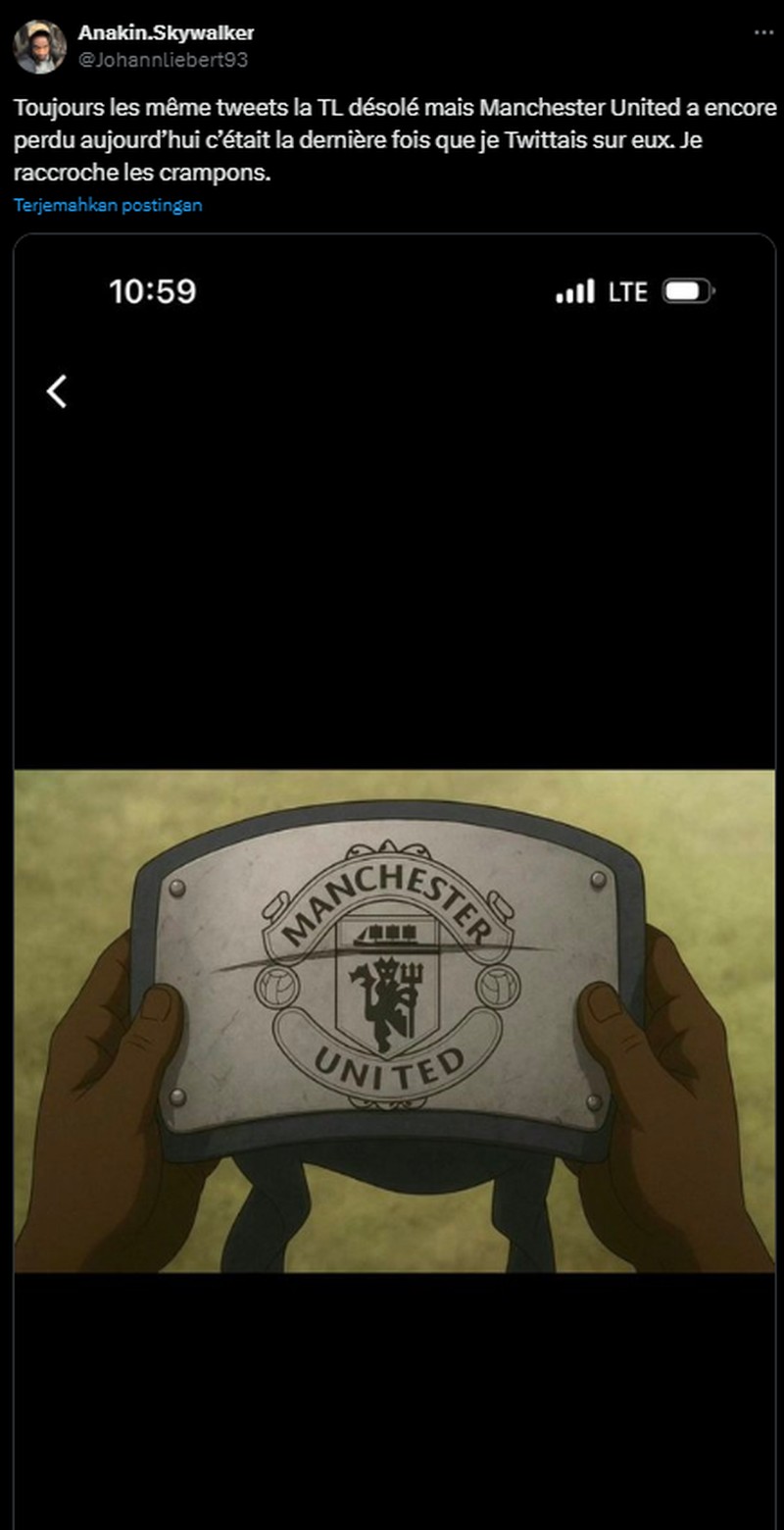 Manchester United dikalahkan Brenford di Gtech Community Stadium dengan skor akhir 1-3. Beragam meme pun bertebaran di internet. Fans merasa sedih dan kecewa.