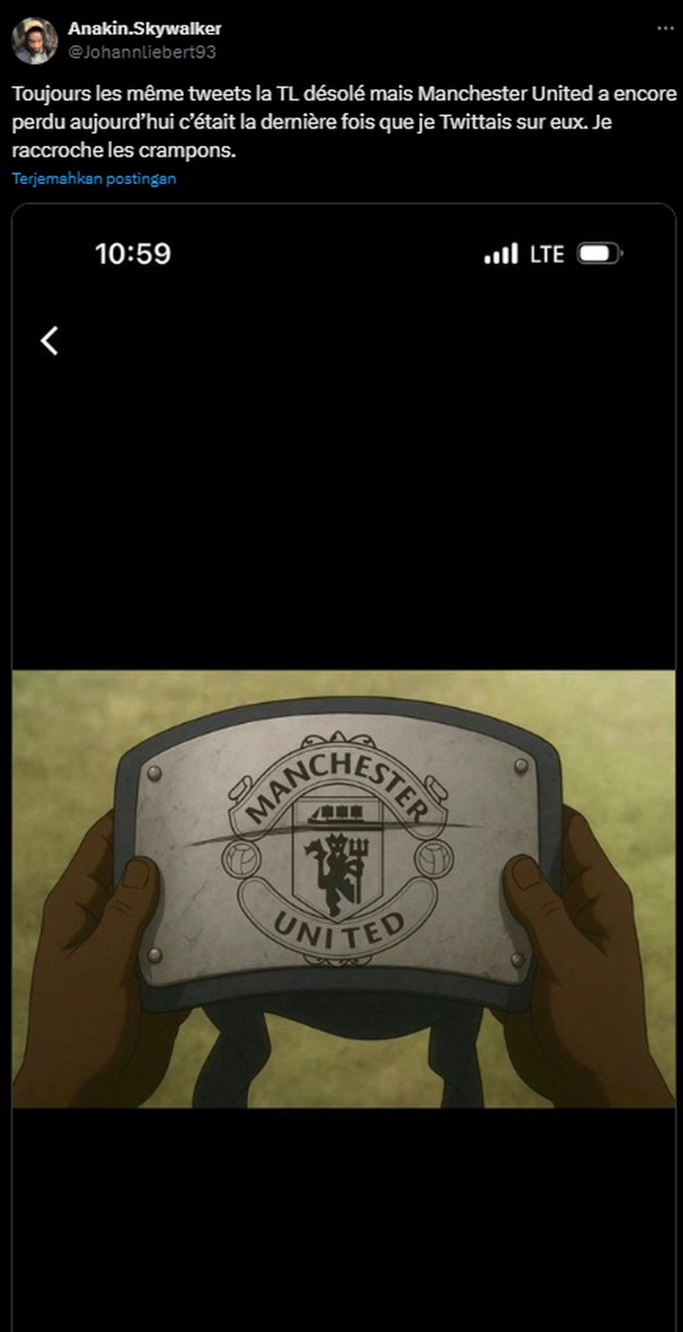 Meme Manchester United Kalah dari Brentford, Terdampar di Peringkat 14 Manchester United dikalahkan Brenford di Gtech Community Stadium dengan skor akhir 1-3. Beragam meme pun bertebaran di internet. Fans merasa sedih dan kecewa.