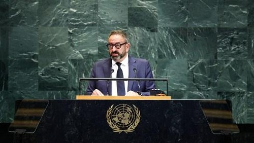 Menteri Luar Negeri San Marino, Luca Beccari, saat berpidato di Sidang Umum Perserikatan Bangsa-Bangsa (PBB) (AFP/CHARLY TRIBALLEAU)