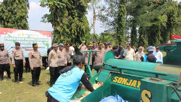 Panen jagung dilakukan oleh Polres Tuban di kuartal III. Kegiatan ini dilaksanakan sebagai bagian dari upaya Kepolisian dalam mendukung  program ketahanan pangan dan pertanian berkelanjutan yang tengah digalakkan oleh pemerintah saat ini.